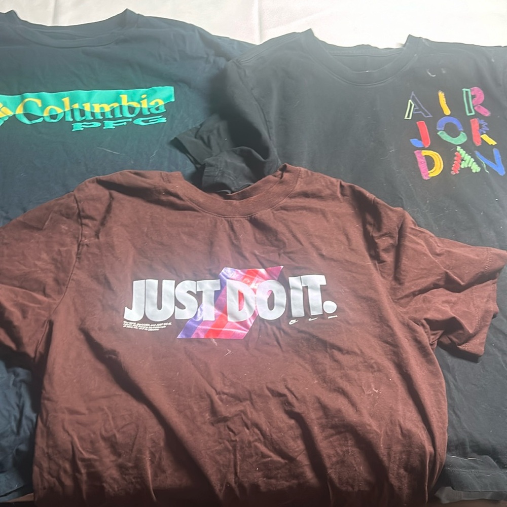 3 Men’s Large Tshirts, Nike + Columbia